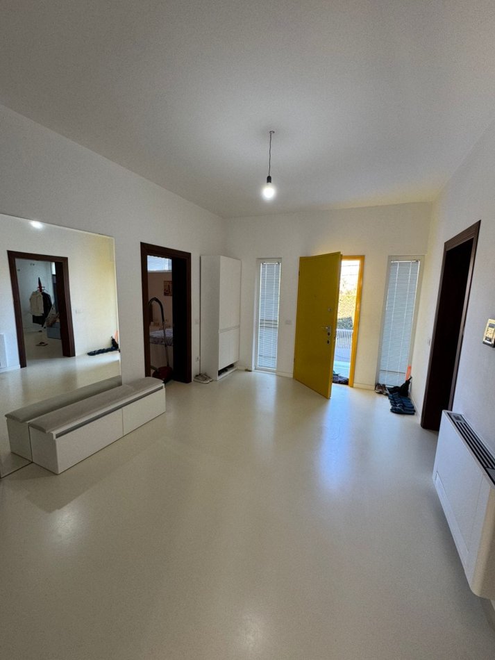Kavaje, shitet shtepi 5+1+Aneks+Ballkon Kati 2, 422 m² 170.000 € (Kavaje)