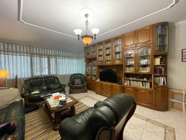 Tirane, shes apartament 3+1+BLK Kati 2, 125 m² 149.900 Euro (Kafe Flora)