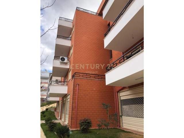 Tirane, shes apartament 3+1+A+BLK Kati 4, 178 m² 211.000 Euro (Kopshti Botanik)