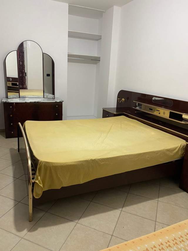 Tirane, jepet me qera apartament 1+1+BLK Kati 7, 66 m² 35.000 Leke (rruga Mikel Maruli)