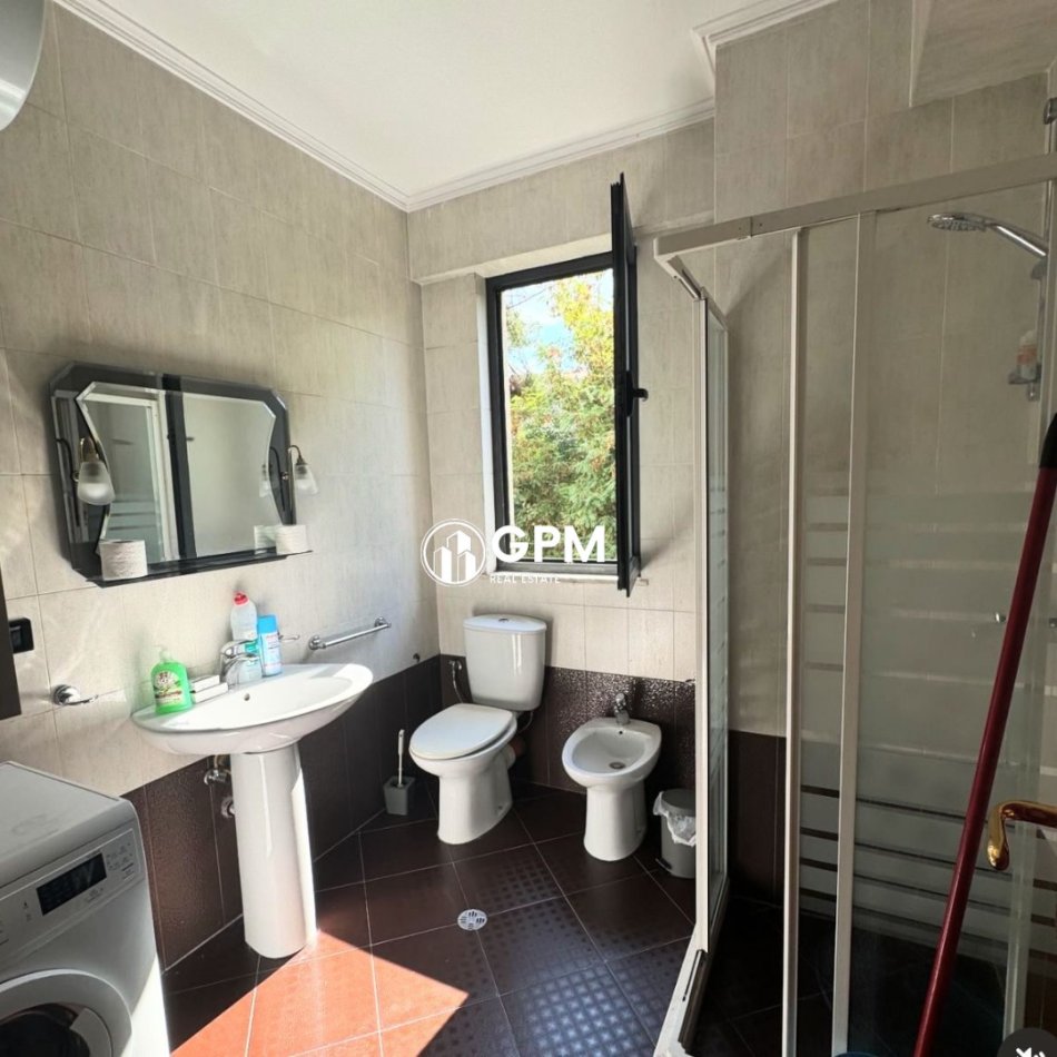 Tirane, shitet apartament 2+1 Kati 6, 113 m² (Lion Park 1)