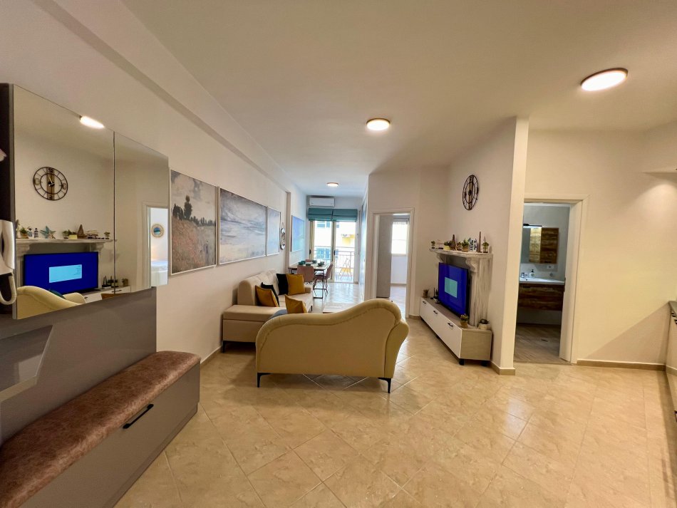 Radhime - Orikum, shitet apartament 1+1+Ballkon Kati 3, 62 m² 105.000 € (Orikum)