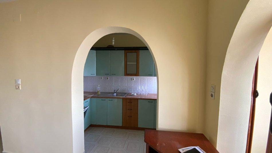 Jepet Apartament 1+1 me qira tek Ali Demi per 30.000 Leke/Muaj