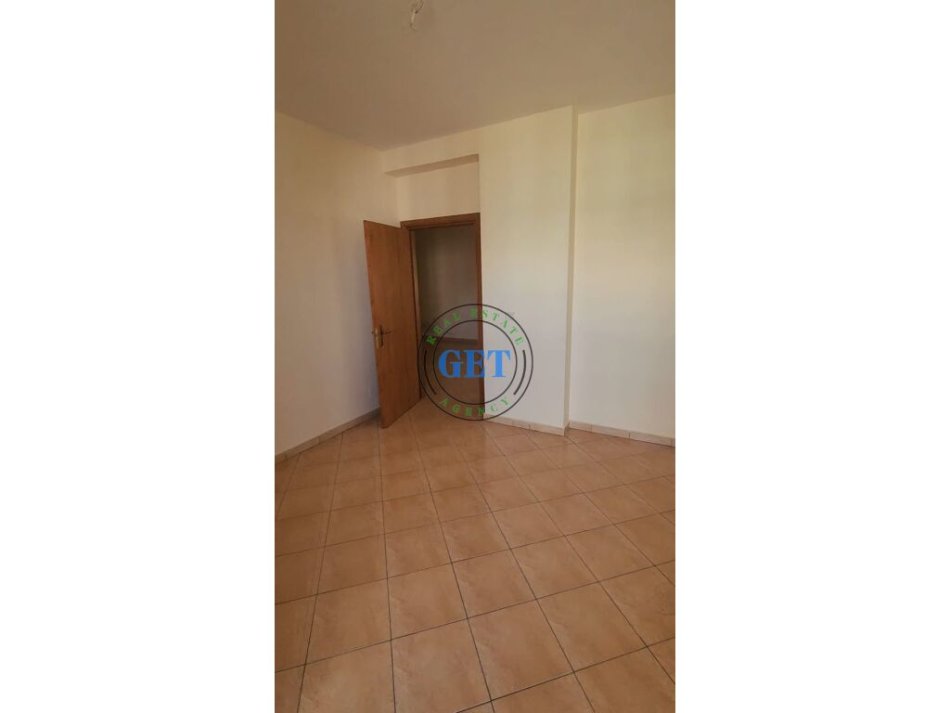 Durres, shitet apartament 1+1 Kati 4, 65 m² 75.000 € (Plazh Iliria)