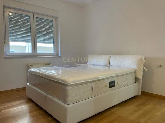 Tirane, shitet apartament 2+1+A+BLK Kati 2, 176 m² 225.000 Euro