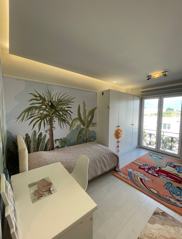 Tirane, jepet me qera apartament 3+1+Ballkon+ Post Parkimi, Kati 2, 152 m² 1.500 € (Rezidenca Kodra e Diellit 2)