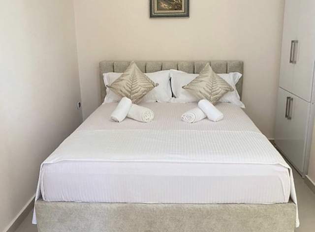 Tirane, jepet me qera garsonier 1+1+BLK Kati 3, 40 m² 260 Euro (Rruga 5-Maji)