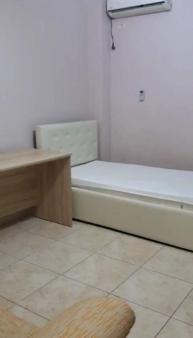 Tirane, jepet me qera apartament 2+1+BLK Kati 7, 90 m² 500 Euro (prane Shkolles Qazim Turdiu)