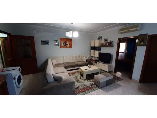 Tirane, shes apartament 2+1+BLK Kati 7, 96 m² 80.000 Euro (Laprake)