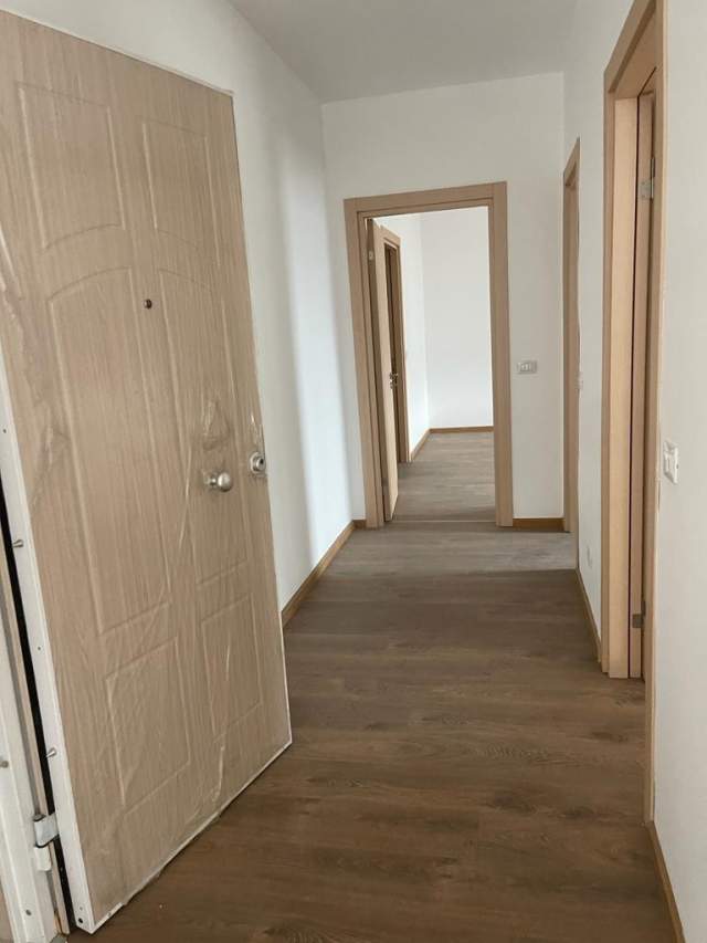 Tirane, shitet 2+1 Kati 1, 113 m² 120.000 Euro