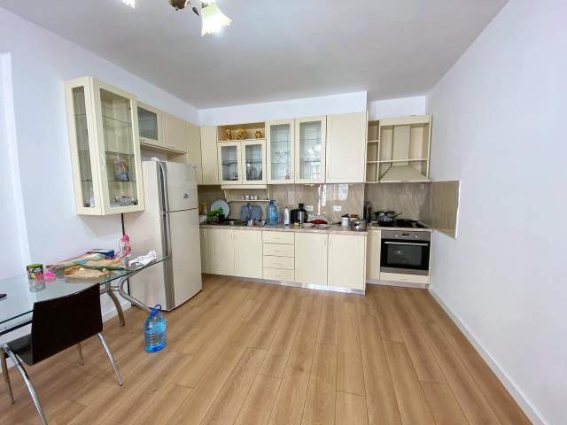 Tirane, shitet apartament 1+1+BLK Kati 7, 77 m² 102.000 Euro (Rruga Medar Shtylla)