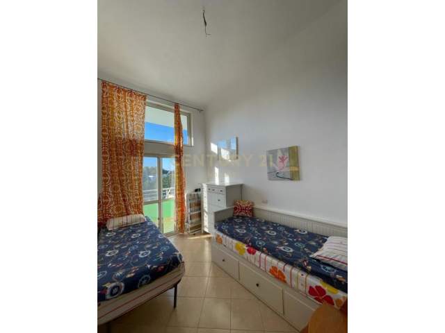 Qerret, shitet apartament ne plazh 2+1+BLK Kati 4, 92 m² 110.000 Euro (Rruga e Fshatrave Turistike, Qerret Kavajë)