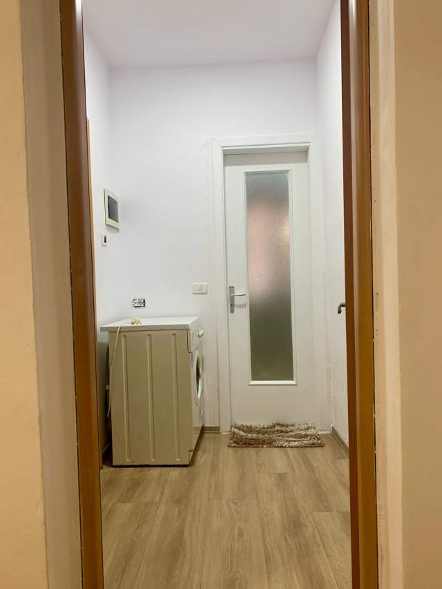 Tirane, jepet me qera shtepi 1+1+BLK Kati 1, 40 m² 600 Euro (pas Drejtorise se Tatimeve)