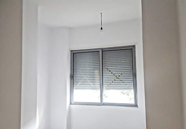 Tirane, shitet apartament 130 m² 160.000 Euro