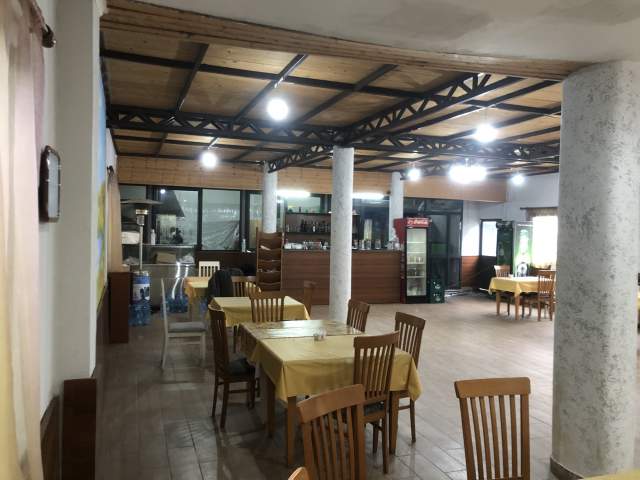 Tirane, shes ambjent biznesi Kati 0, 400 m² 500.000 Euro