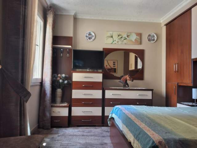 Durres, shitet apartament 2+1+BLK Kati 8, 117 m² 100.000 Euro (213 Plazh. Rrota Kuqe Xhafzotaj.)