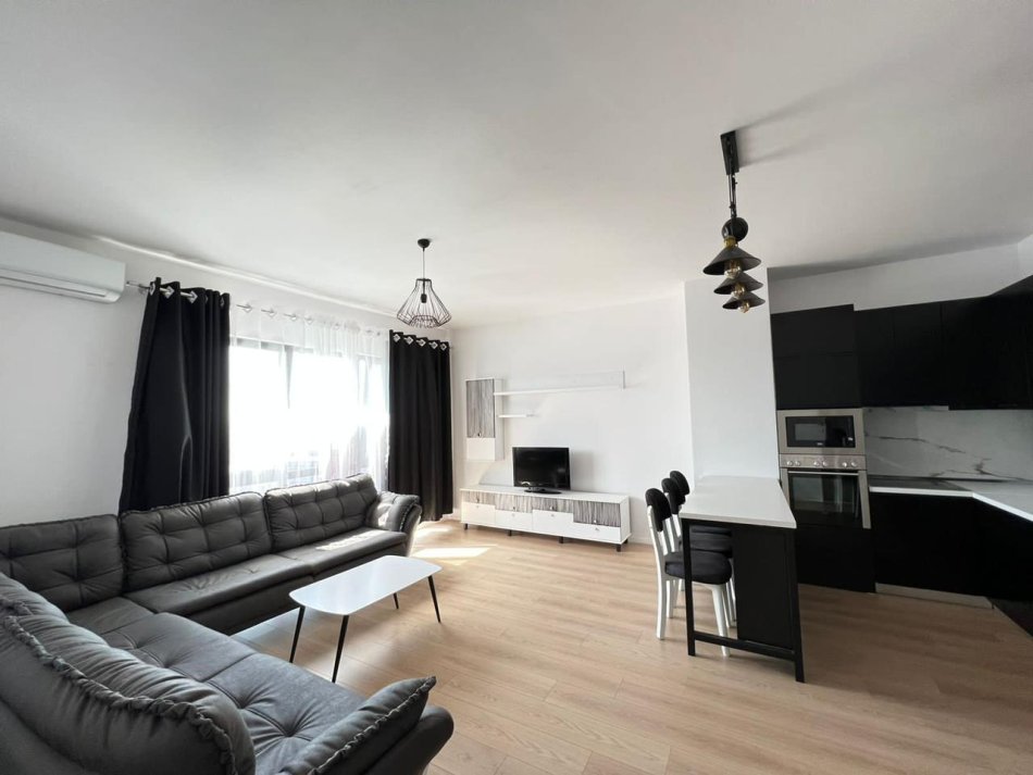 Tirane, jepet me qera apartament 1+1 , 74 € (rruga e dibres)