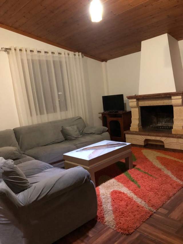 Tirane, jepet me qera Vile 2+1+BLK Kati 3, 80 m² 500 Euro (rruga 3 vellezerit kondi)