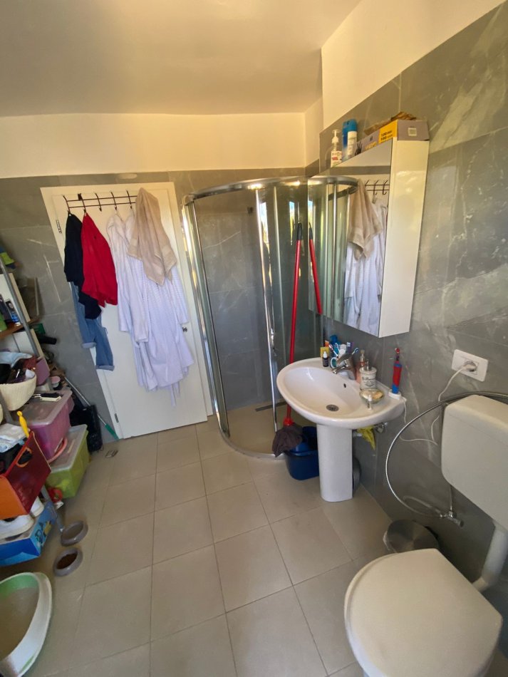 Tirane, shitet apartament 1+1+Aneks+Ballkon Kati 4, 65 m² 95.000 € (vasil shanto)