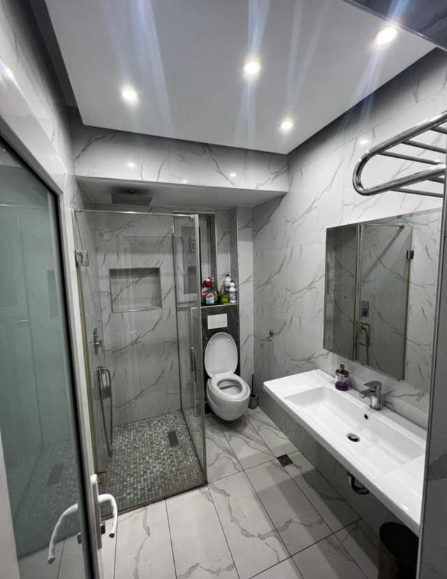 Tirane, jepet me qera apartament 2+1 Kati 3, 85 m² 600 Euro (Kryqezimi i Burgut)