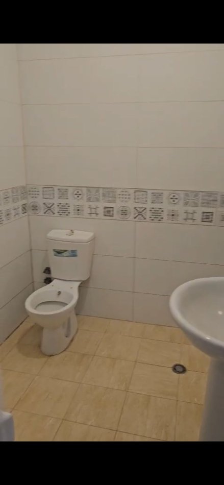 Tirane, jepet me qera apartament 1+1 Kati 1, 75 m² 270 € (Paskuqan )
