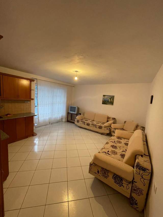 Sarande, jepet me qera 1+1+BLK Kati 5, 57 m² 270  (Sarande)