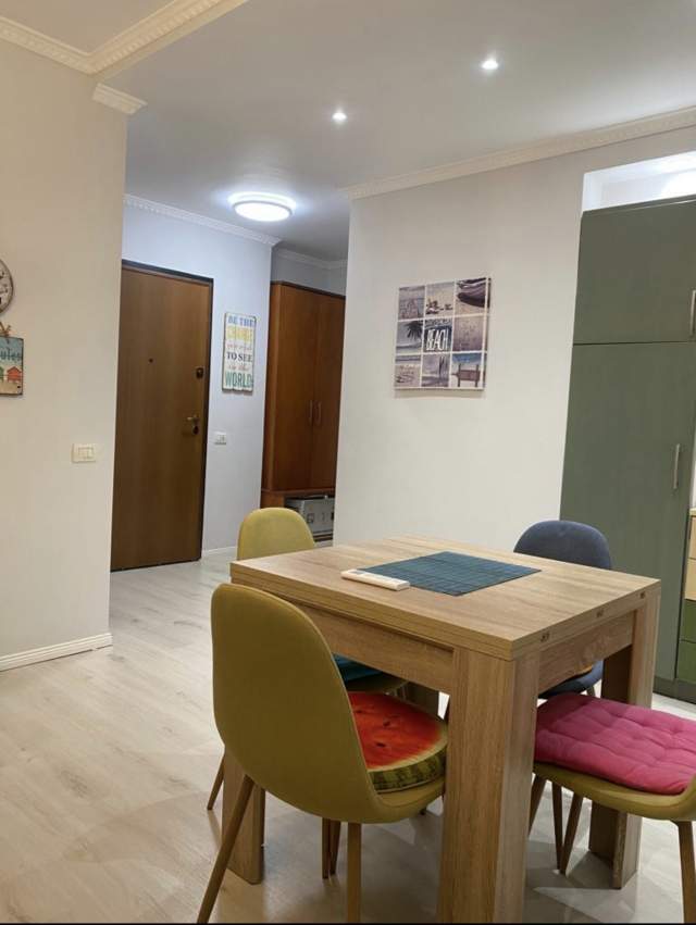 Durres, shes apartament 2+1+A+BLK Kati 1 (Me lulishte ) 100m²