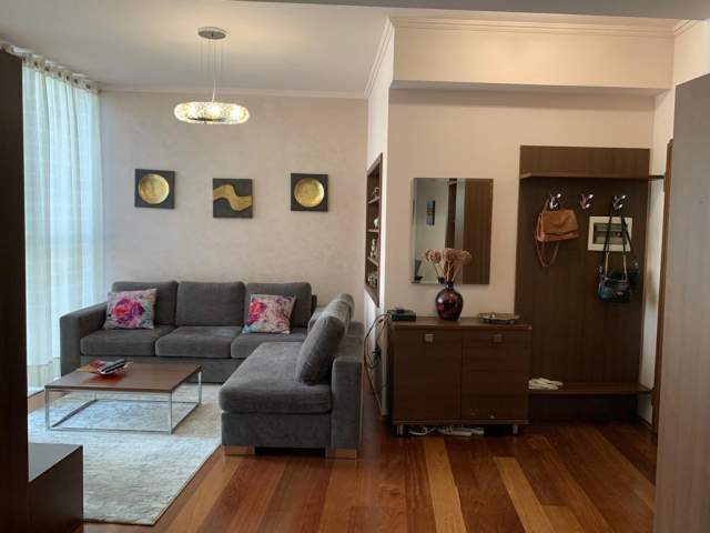 Shitet Apartament 2+1 tek Komuna Parisit “Kompleksi Kika 2”