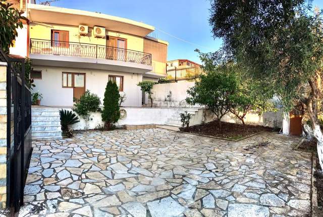Sarande, shitet Vile 322 m² 375.000 Euro
