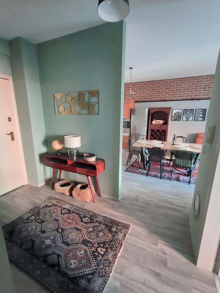 Tirane, shitet apartament 2+1+Aneks+Ballkon Kati 3, 110 m² 195.000 € (Green City)
