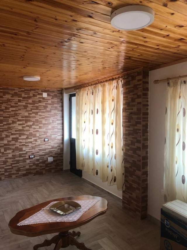 Tirane, jepet me qera Vile 3+1+BLK Kati 2, 160 m² 400 Euro (ILIA SHYTI)