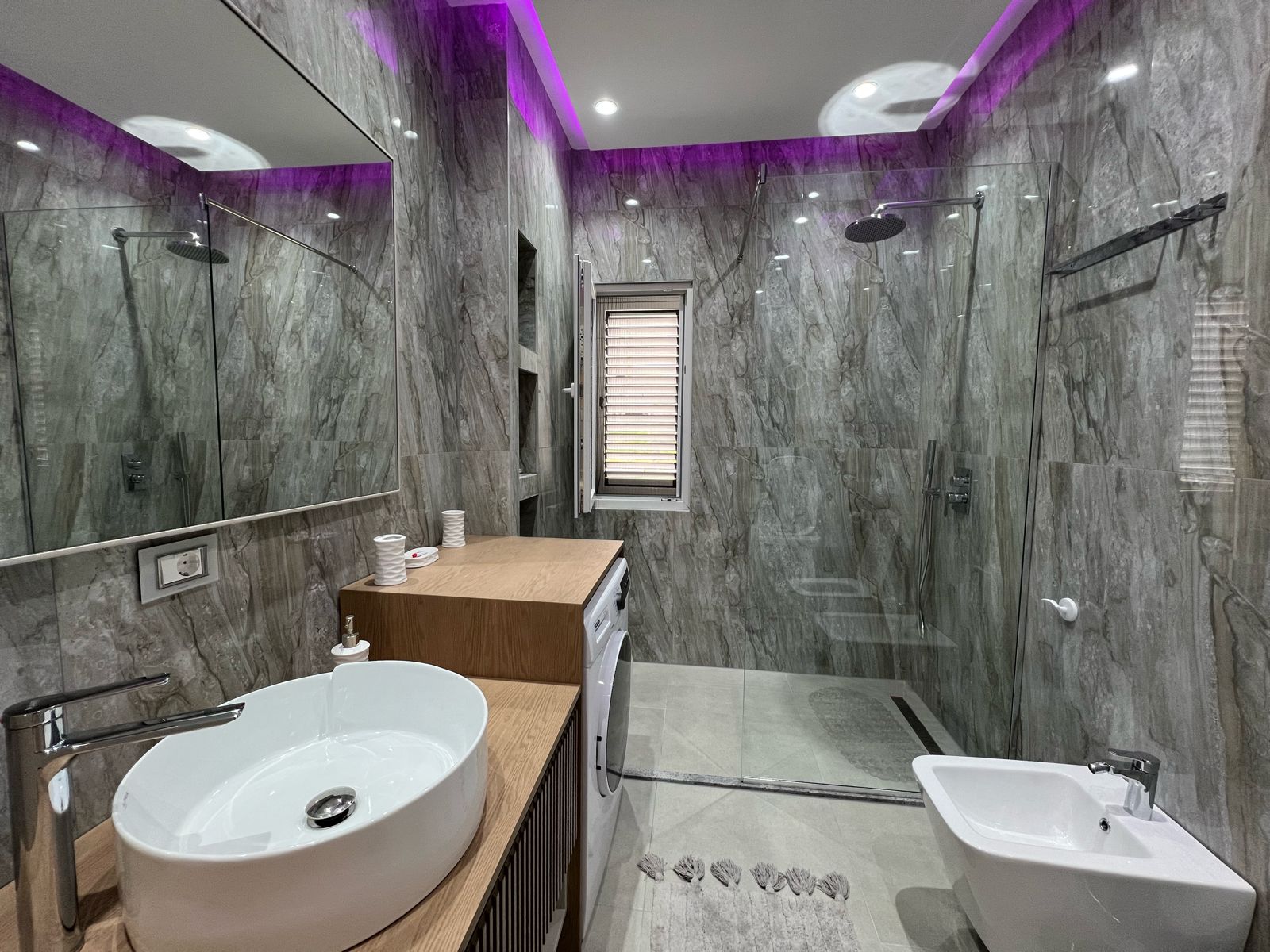 Qira Apartament 2+1+2, “ Liqeni i Farkës.”, Tiranë.