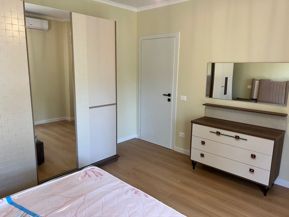 Durres, shitet apartament 2+1+Aneks+Ballkon Kati 2, 100 m² 148.000 € (Kompleksi Freskia, Golem)