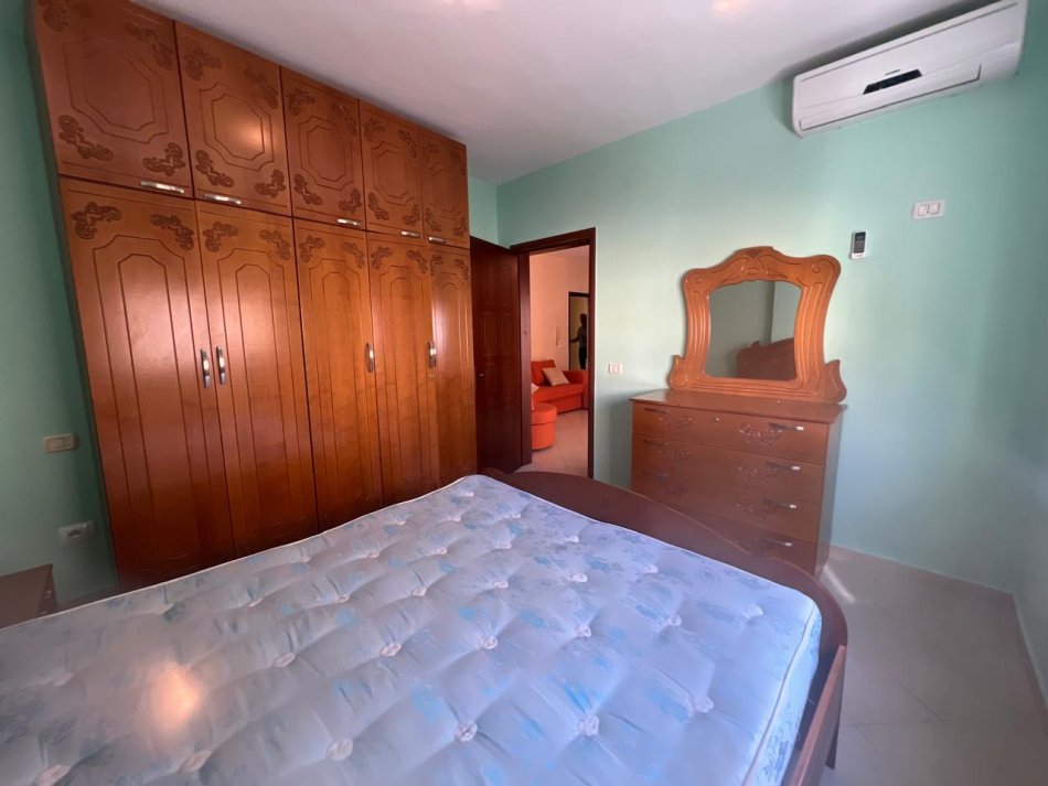 Durres, shitet apartament 1+1+Aneks+Ballkon Kati 3, 65 m² 78.000 € (Shkembi i kavajes)