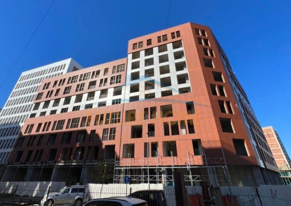 Tirane, shitet apartament 1+1+Ballkon Kati 9, 63 m² 94.500 € (Rezidenca Golden Park 3)