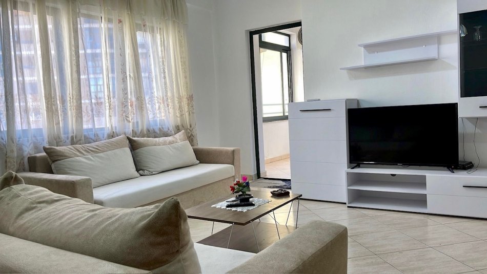 Tirane, shitet apartament 2+1+Aneks+Ballkon Kati 8, 116 m² 205.000 € (St, Trenit afer Qendres)