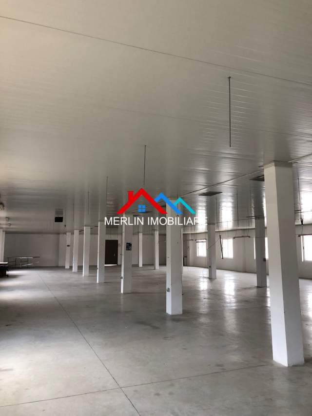 Tirane, Jepet me qera ambjent biznesi (magazin) Kati 1, 680 m² 1.500 Euro (Vaqarr)