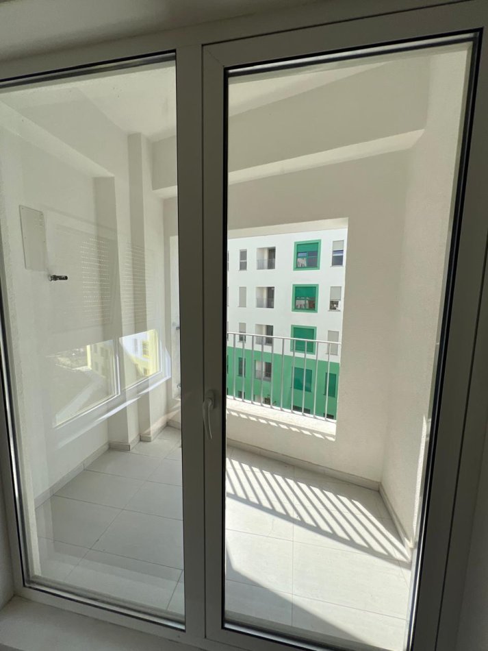 Tirane, shitet apartament 1+1 Kati 5, 64 m² 90.160 € (Rezidenca Kaimi)