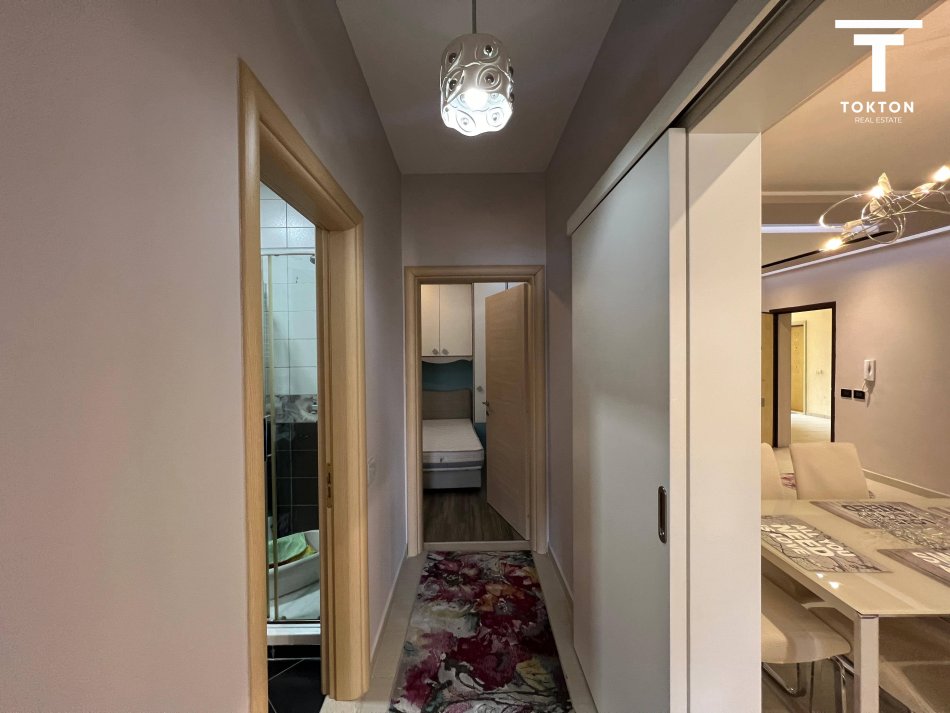 QIRA, APARTAMENT 2+1, KOPSHTI ZOOLOGJIK, TIRANË,TT 743