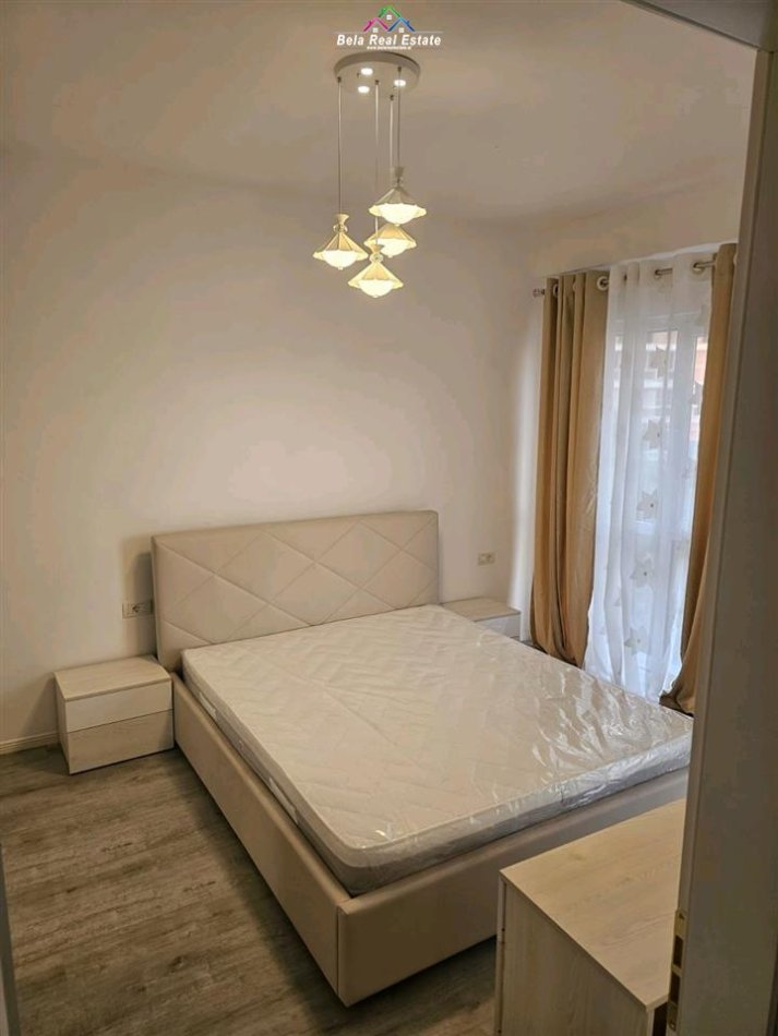 Tirane, jepet me qera apartament 1+1+Ballkon Kati 3, 80 m² 600 € (5 maji)