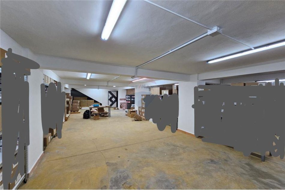 Tirane, shitet dyqan Kati 0, 590 m² 690,000 € (Riza Cerova - Shkolla e Kuqe)
