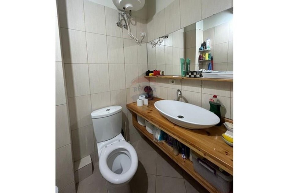 Tirane, shitet garsonier , 30 m² 54.000 € (Ali Demi)