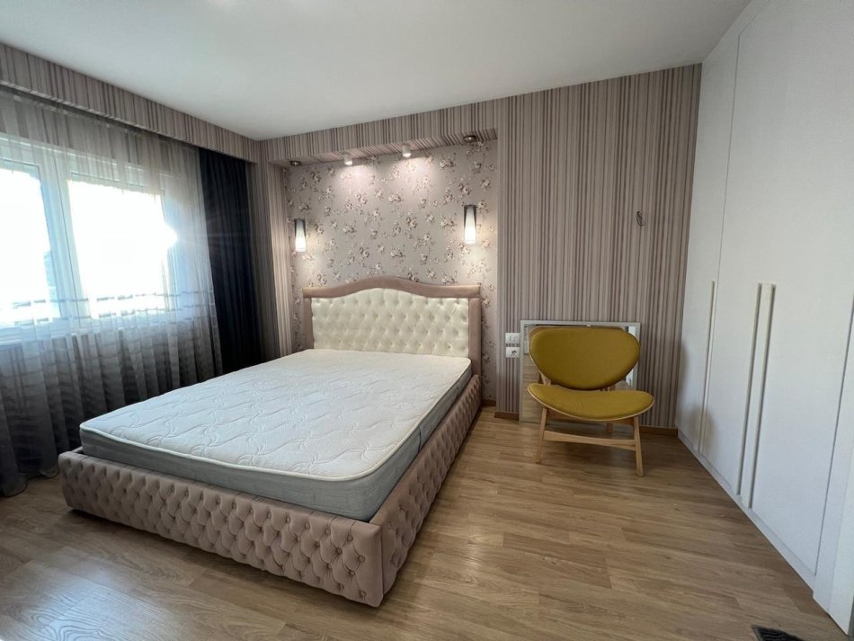 Tirane, shitet apartament 2+1 Kati 4, 120 m² 220.000 € (ASTIR)