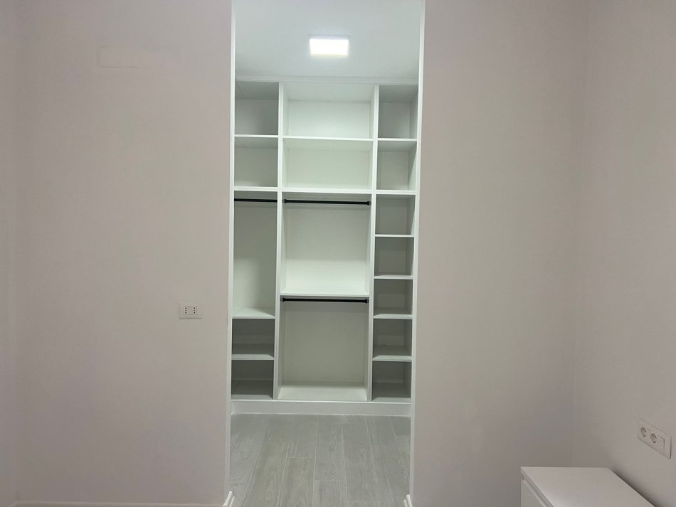Tirane, jap me qera apartament 1+1+Ballkon Kati 1, 70 m² 600 € (Unaza e re, River Residence)