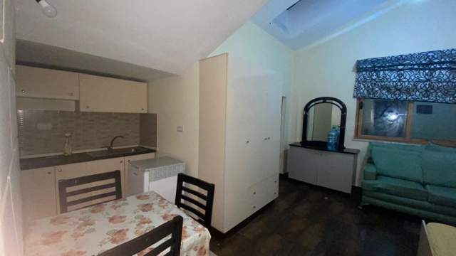 Tirane, jepet me qera garsonier Kati 3-te, 20.000 Leke (Budi)