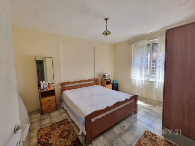 Tirane, shitet apartament 2+1 Kati 5, 56 m² 56.000 Euro (Ura e Tabakeve)