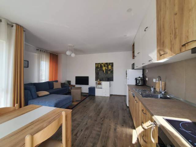 Tirane, jepet me qera apartament 2+1 Kati 8, 90 m²   500€