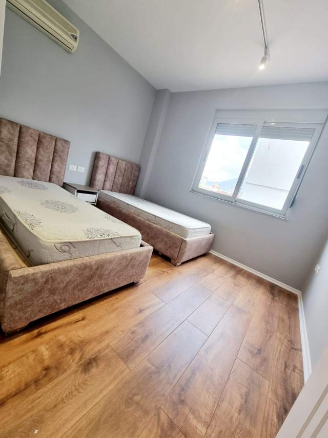 Tirane, shitet apartament 2+1 Kati 3, 100 m² 118.000 Euro (Arkitekt Kasemi)