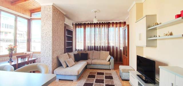 Tirane, shes apartament 2+1+BLK Kati 5, 92 m² 105,000 Euro (Rr. Naim Frasheri - Mozaiku)