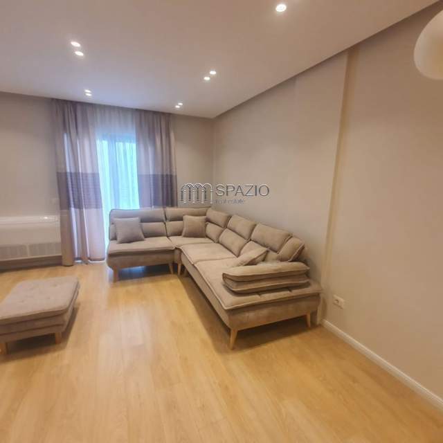 Tirane, shitet apartament Kati 2, 107 m² 160.000 Euro (Rruga Sul Alla Fresk)